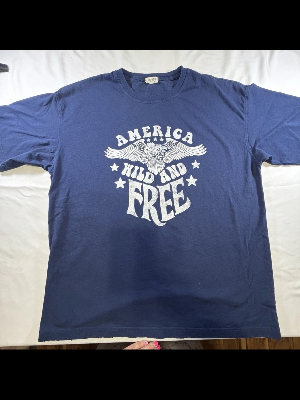 Unisex America Wild and Free Graphic Tee - Navy